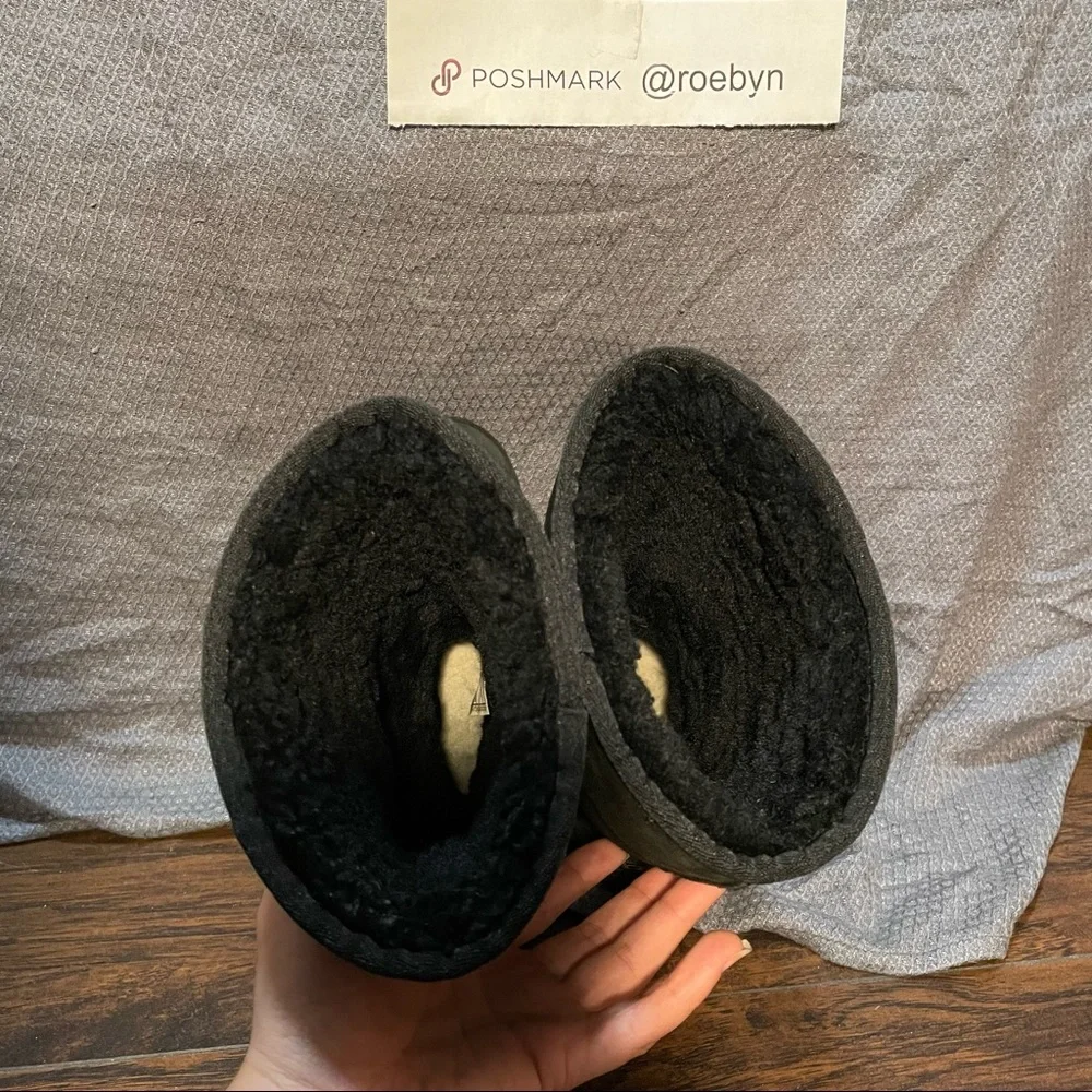 Black UGG classic tall boots - Picture 7 of 7